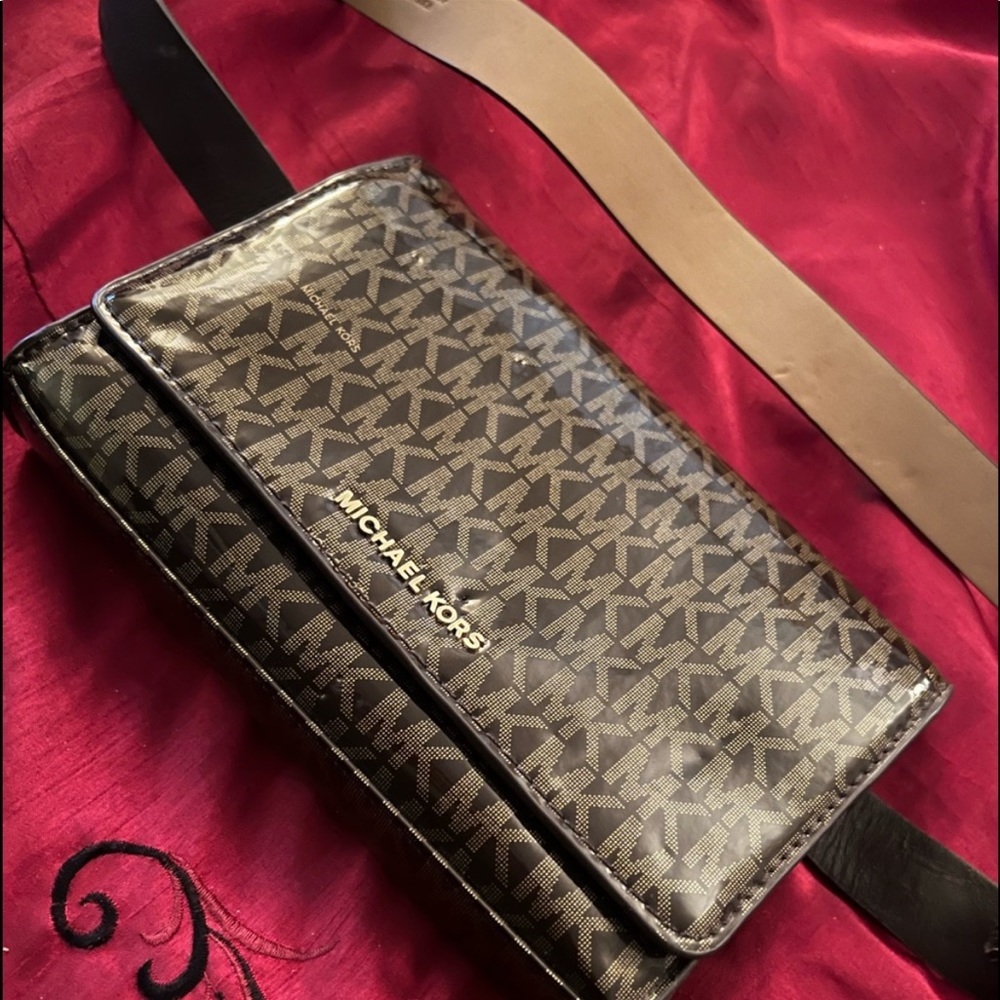 Michael Kors Fanny Pack